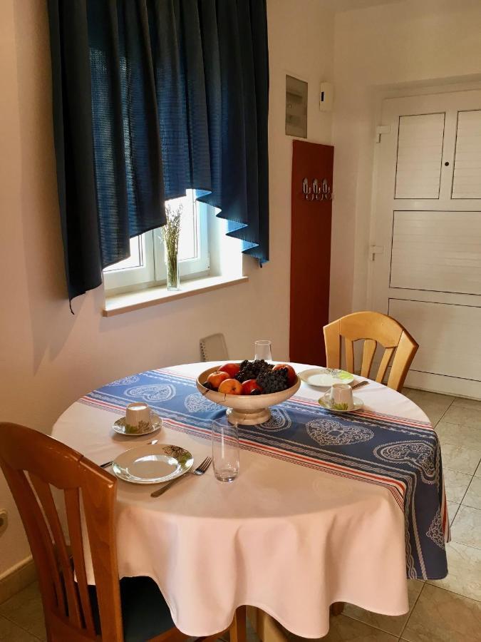 Apartments Villa Jadranka Adults Only Bol Exterior foto