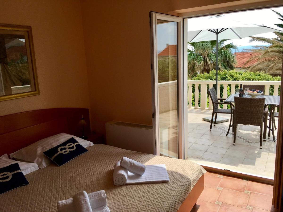 Apartments Villa Jadranka Adults Only Bol Exterior foto